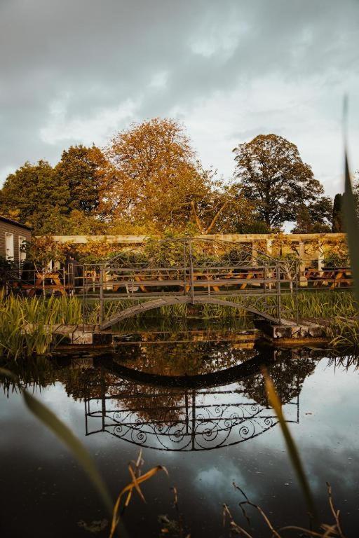 Hotel The Rudloe Near Bath - Marco Pierre White Corsham Exterior foto